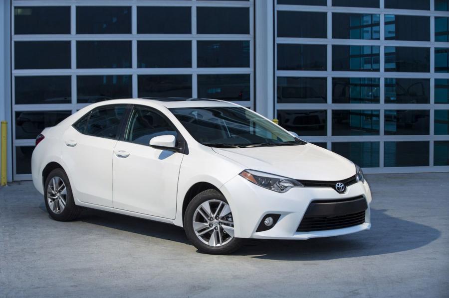  Toyota Corolla 2014 года  (фото 138 из 212)